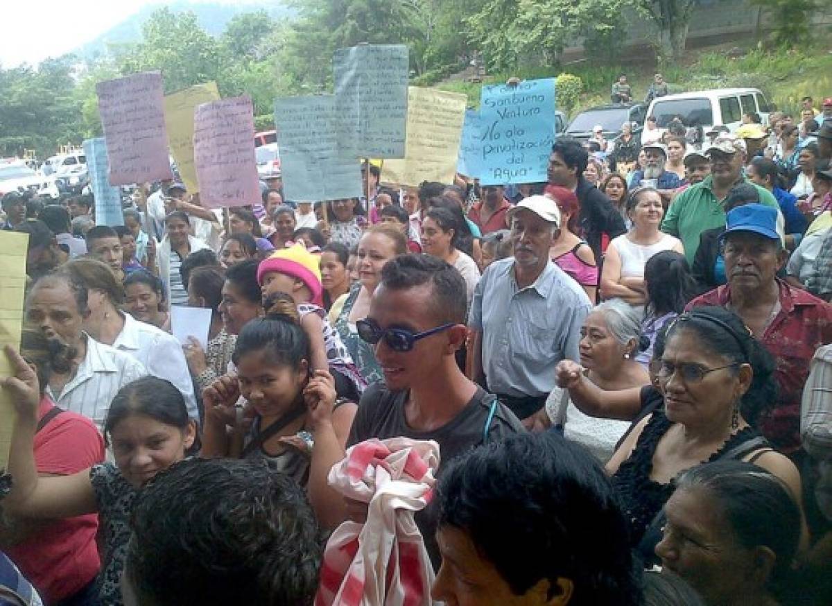 Tegucigalpa: Protesta contra municipalización del agua