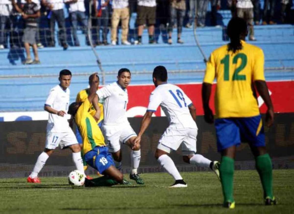 Honduras logra el pase a la Copa Oro con doblete de Andy Nájar
