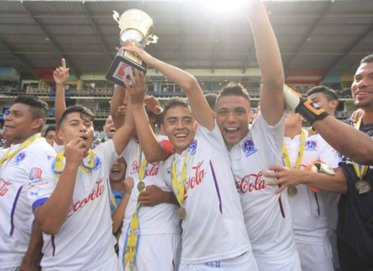 Olimpia gana al Real España y se convierte en primer tricampeón