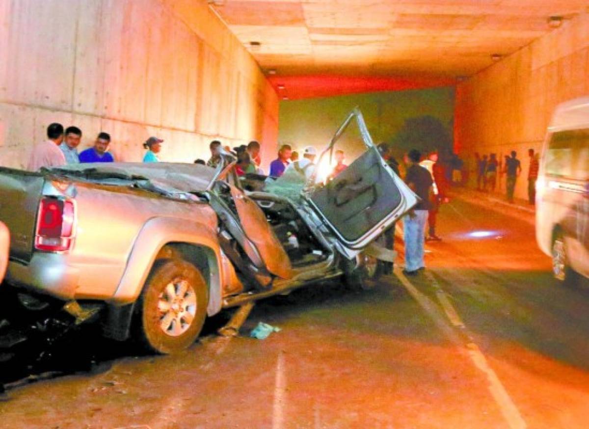 Honduras: Brutal accidente dejó 3 muertos