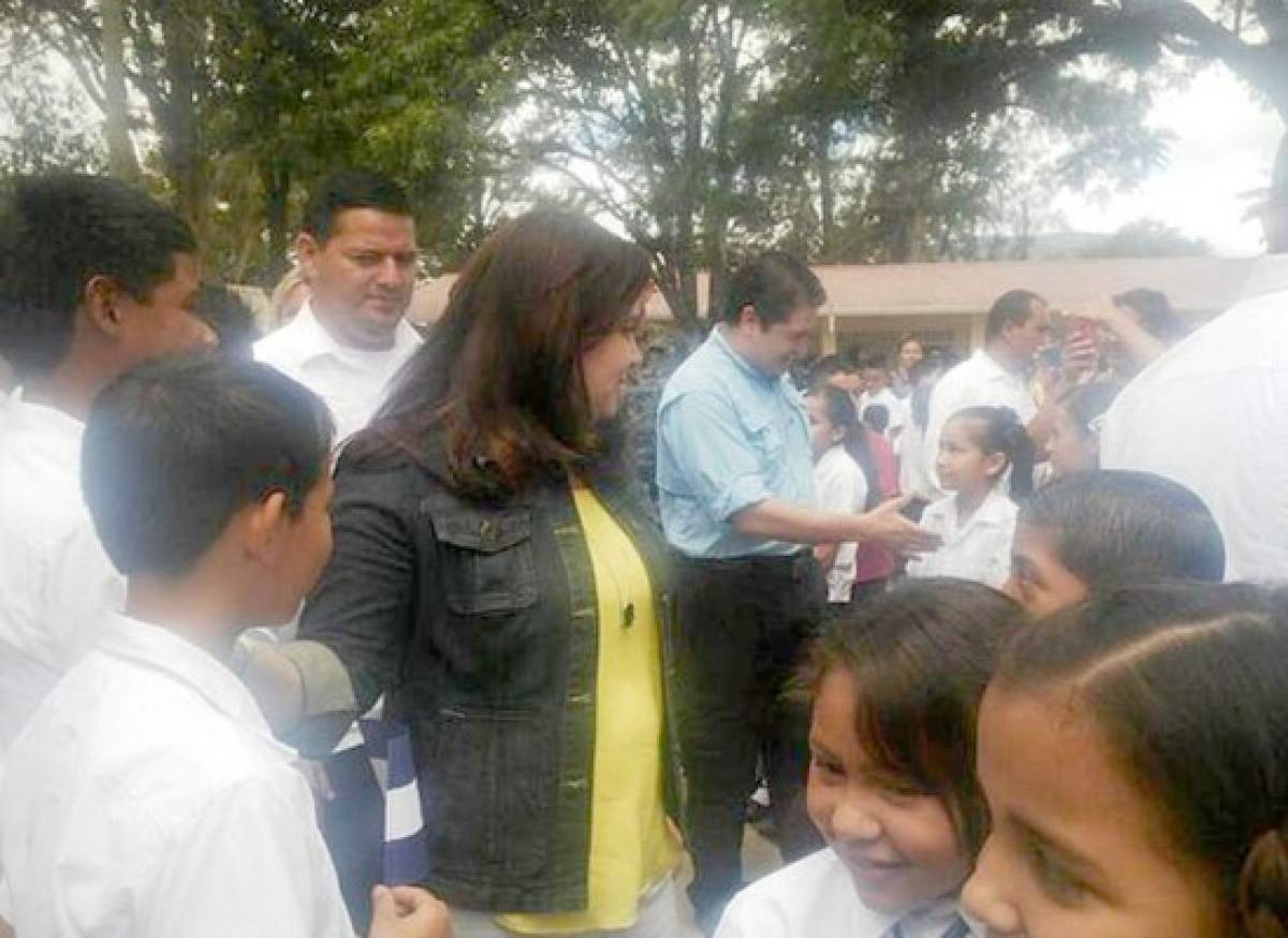 Gobierno quiere enseñar alemán a escolares