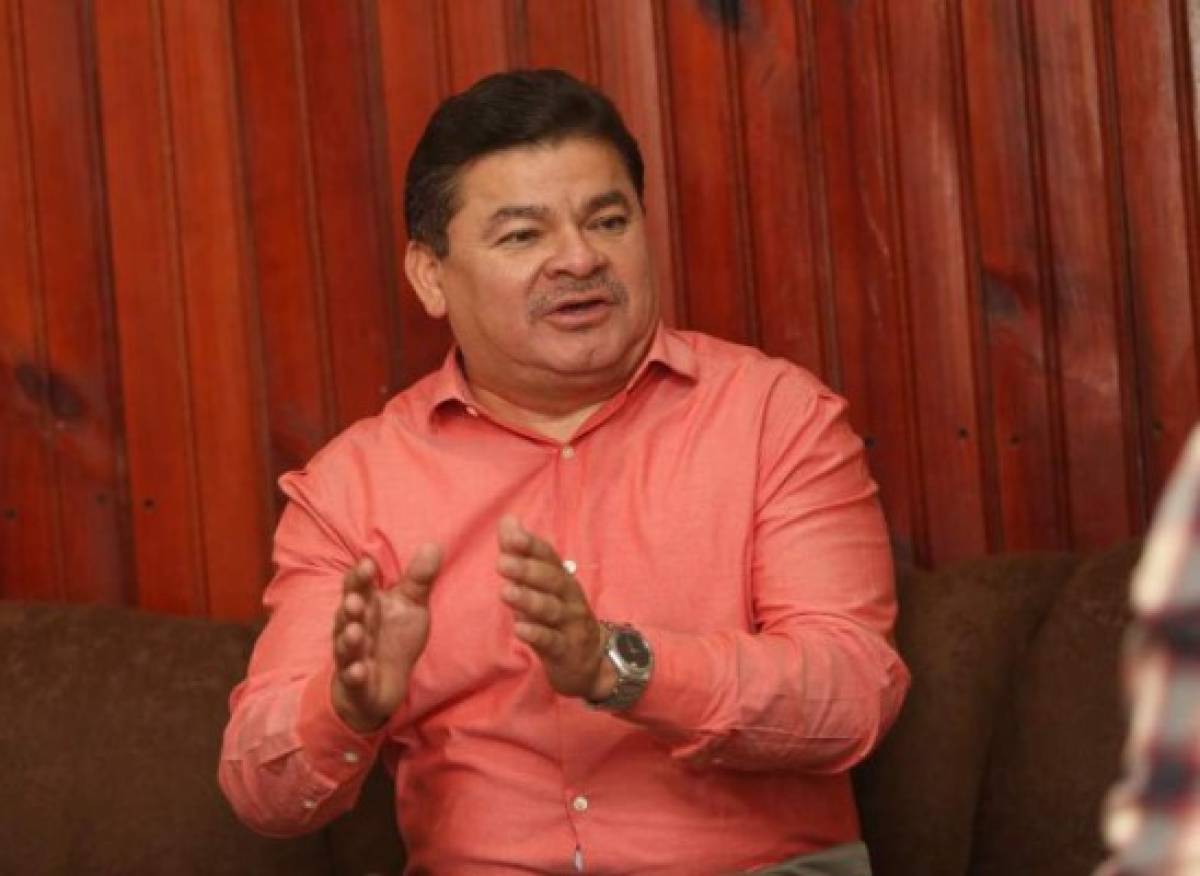 Luis Zelaya ofrece un país con oportunidades y 'sin privilegios”