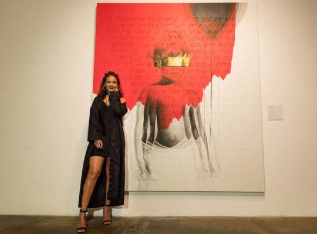 Rihanna revela la portada de 'anti”