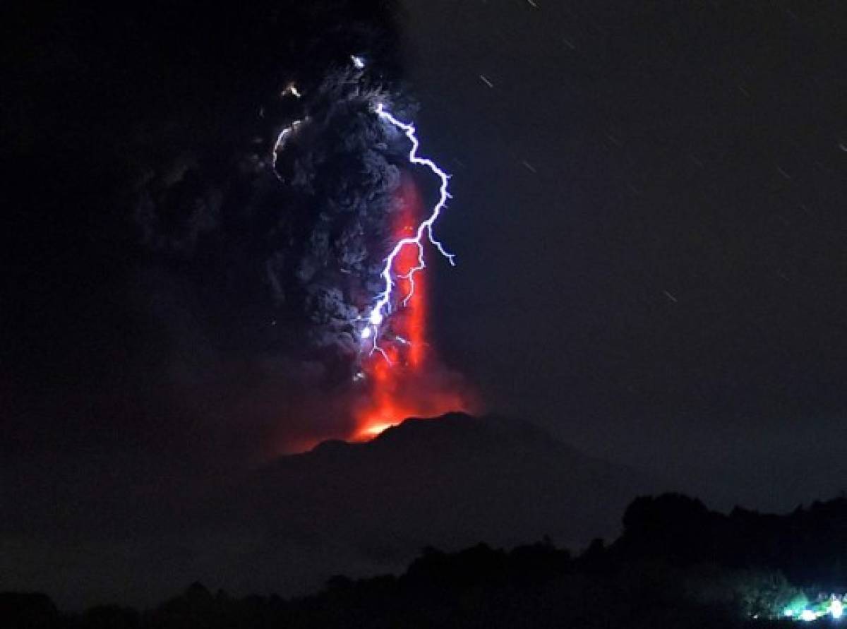 El volcán permanecer dormido por 54 años.