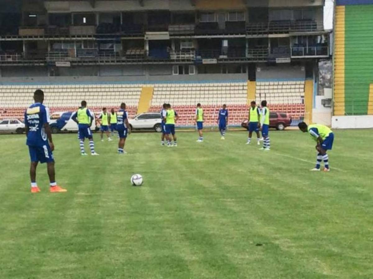 Selección nacional de Honduras sigue la marcha