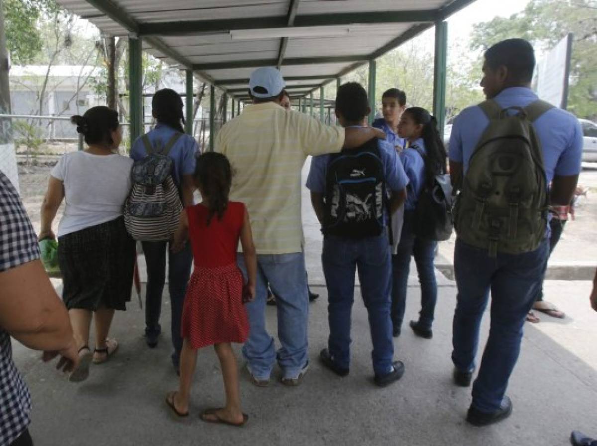 Desbandada de estudiantes en el Instituto Saúl Zelaya Jiménez