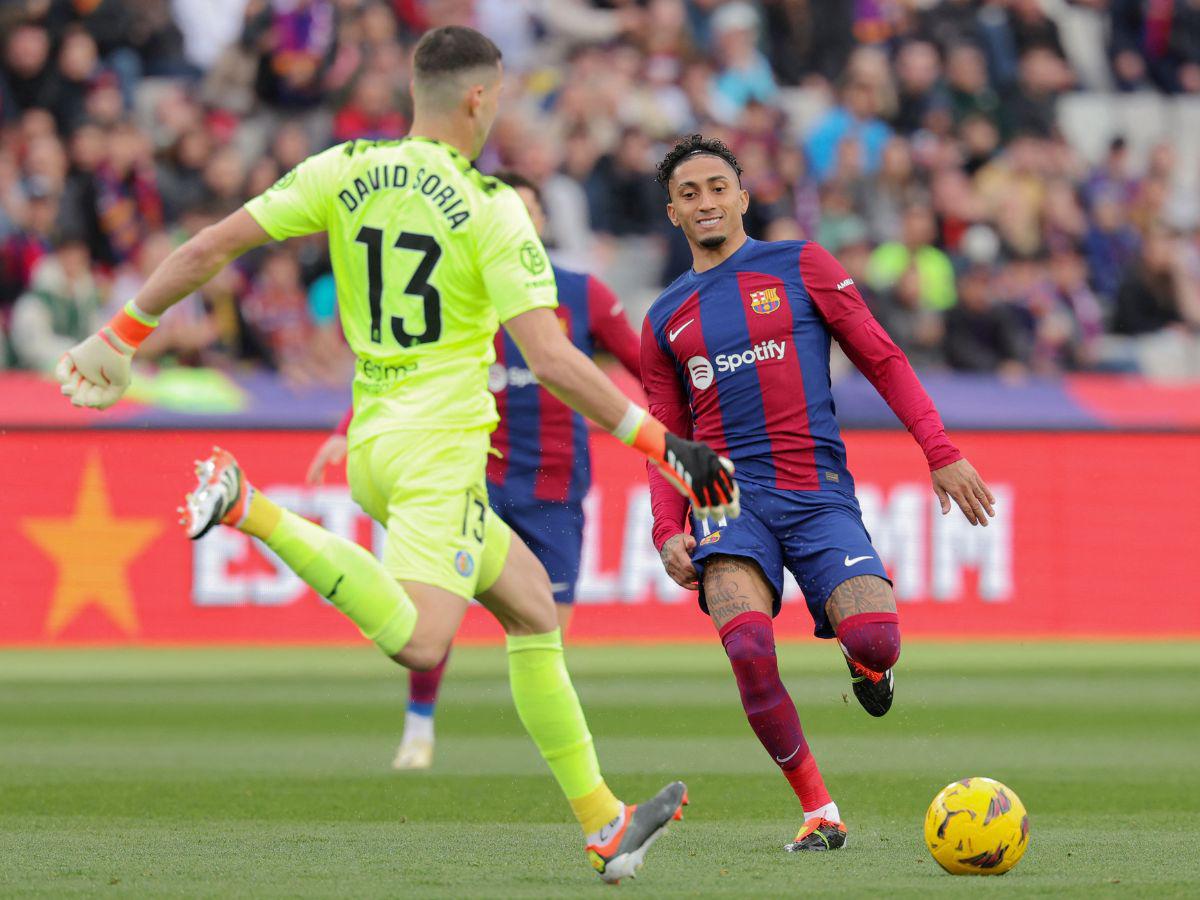Barcelona golea 4-0 al Getafe por LaLiga, Joao y Raphinha regresan a golear