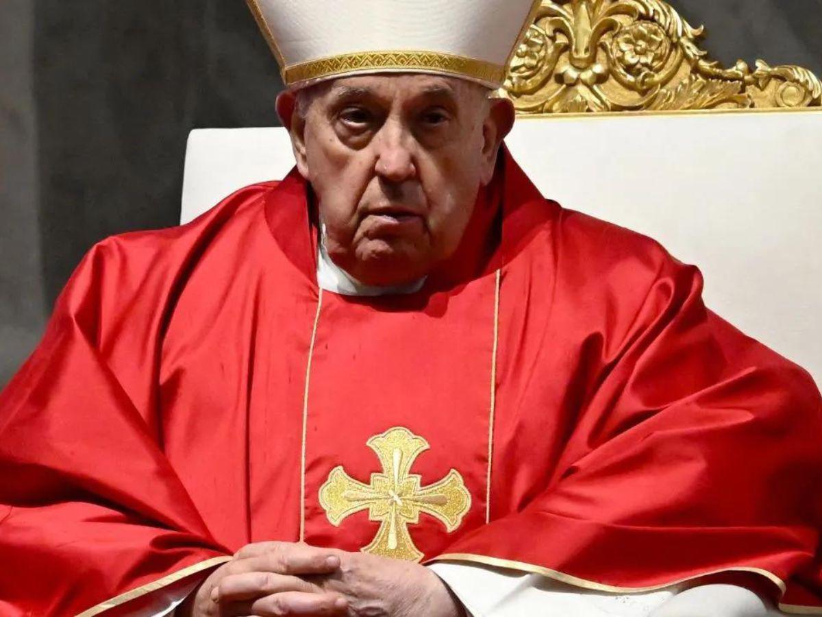 ¿Por qué el papa Francisco canceló su presencia en el Vía Crucis del Viernes Santo?