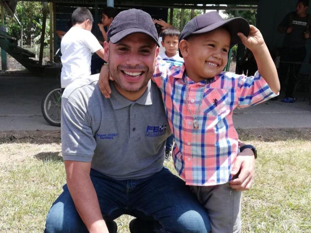 Ramiro Ocasio, el hondureño que ha construido 23 escuelas con su fundación