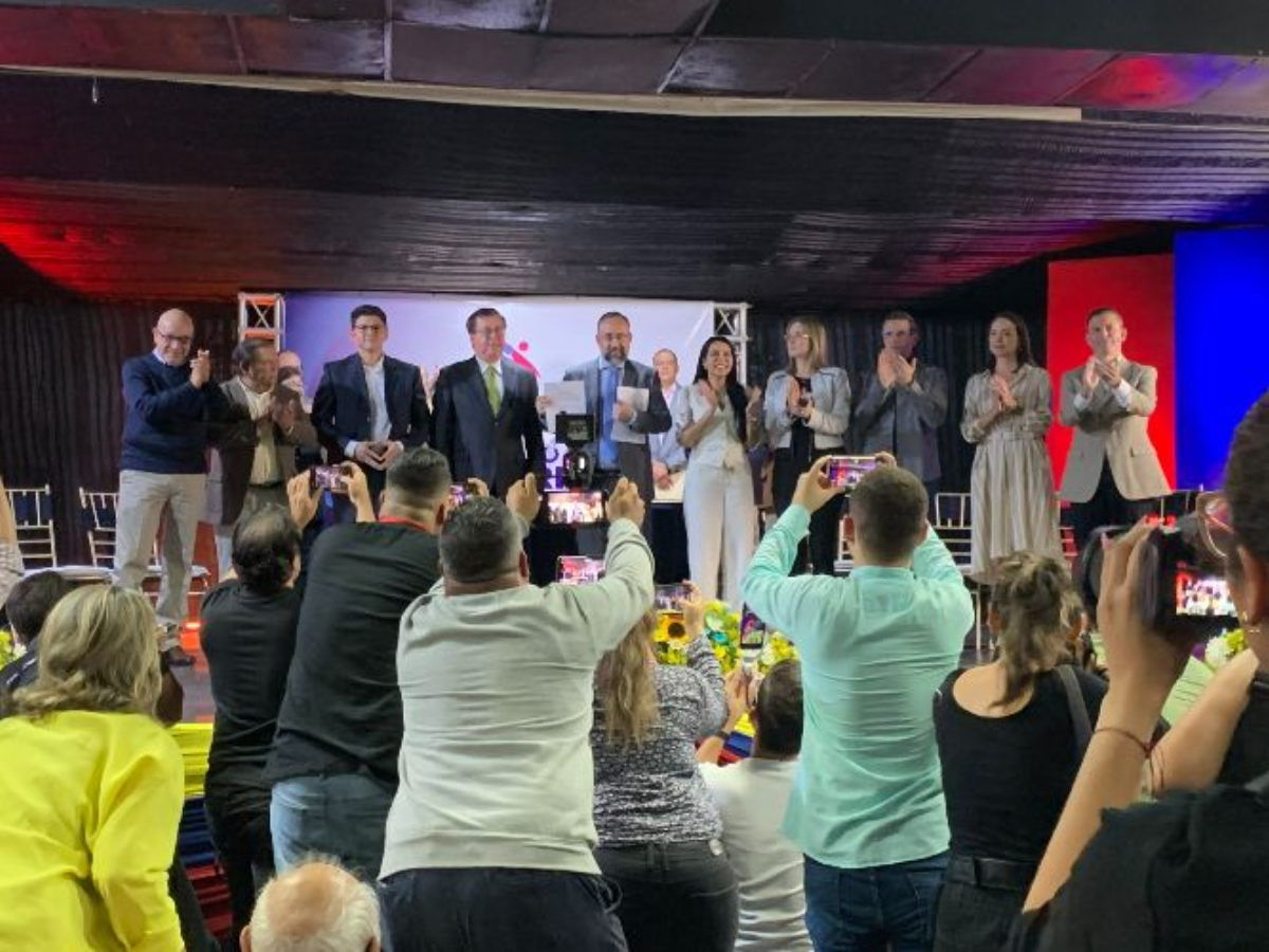 Precandidatos opositores firman “principios comunes” con vistas a presidenciales en Venezuela
