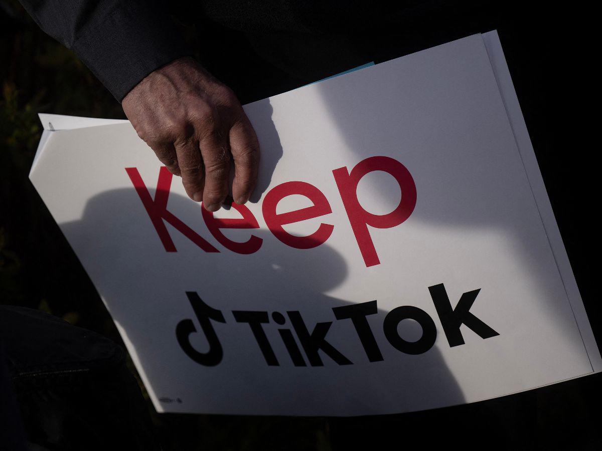 China acusa a Estados Unidos de “delincuente” tras el voto de una ley contra TikTok
