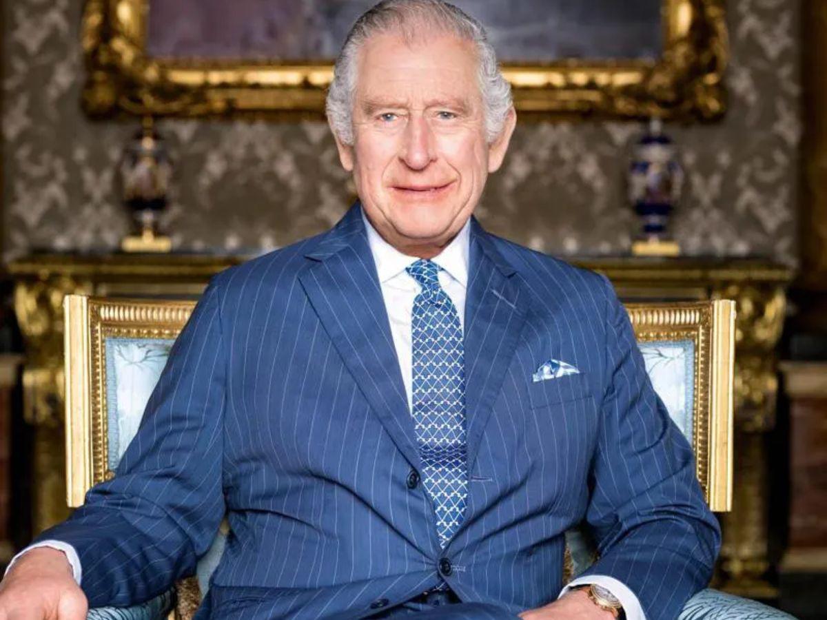 El rey Carlos III se realizará un agrandamiento de próstata