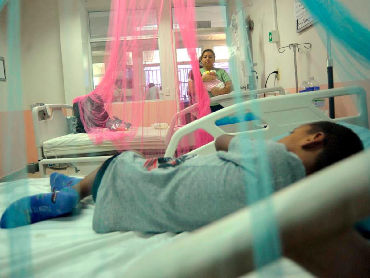 Unos 13 niños internos por dengue en el Hospital Escuela de Tegucigalpa