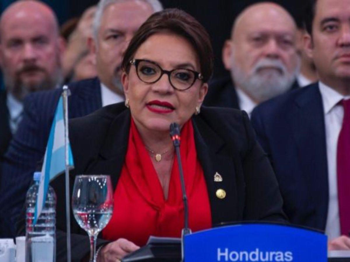 Diario peruano tilda a la presidenta Xiomara Castro de “mentirosa”