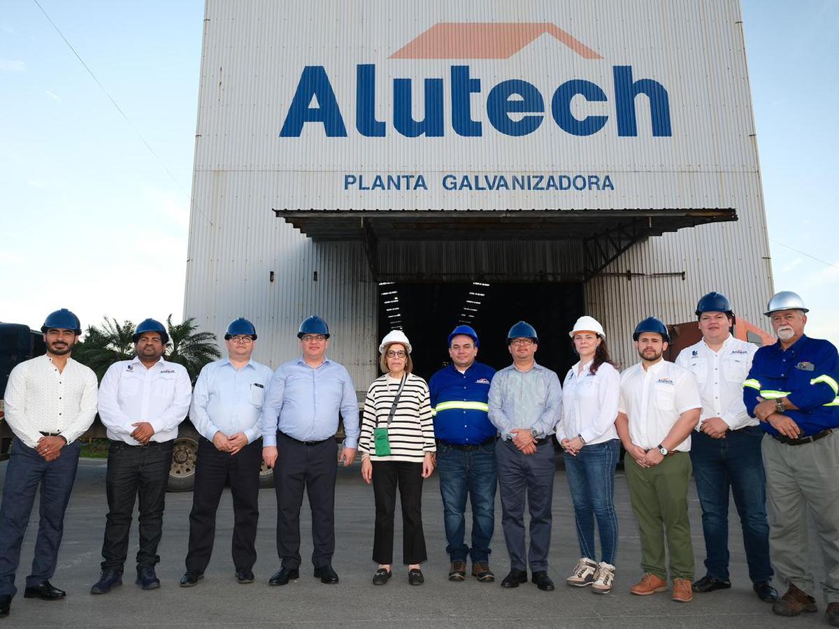BCH conoce procesos y tecnología de Alutech en visita de funcionarios