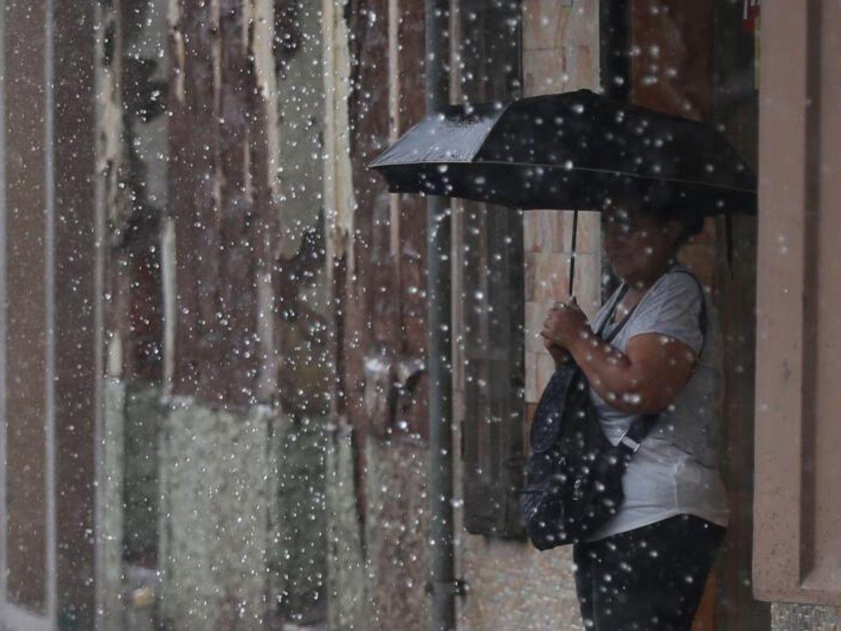 Lluvias sobre Tegucigalpa y otros puntos del país continuarán este lunes