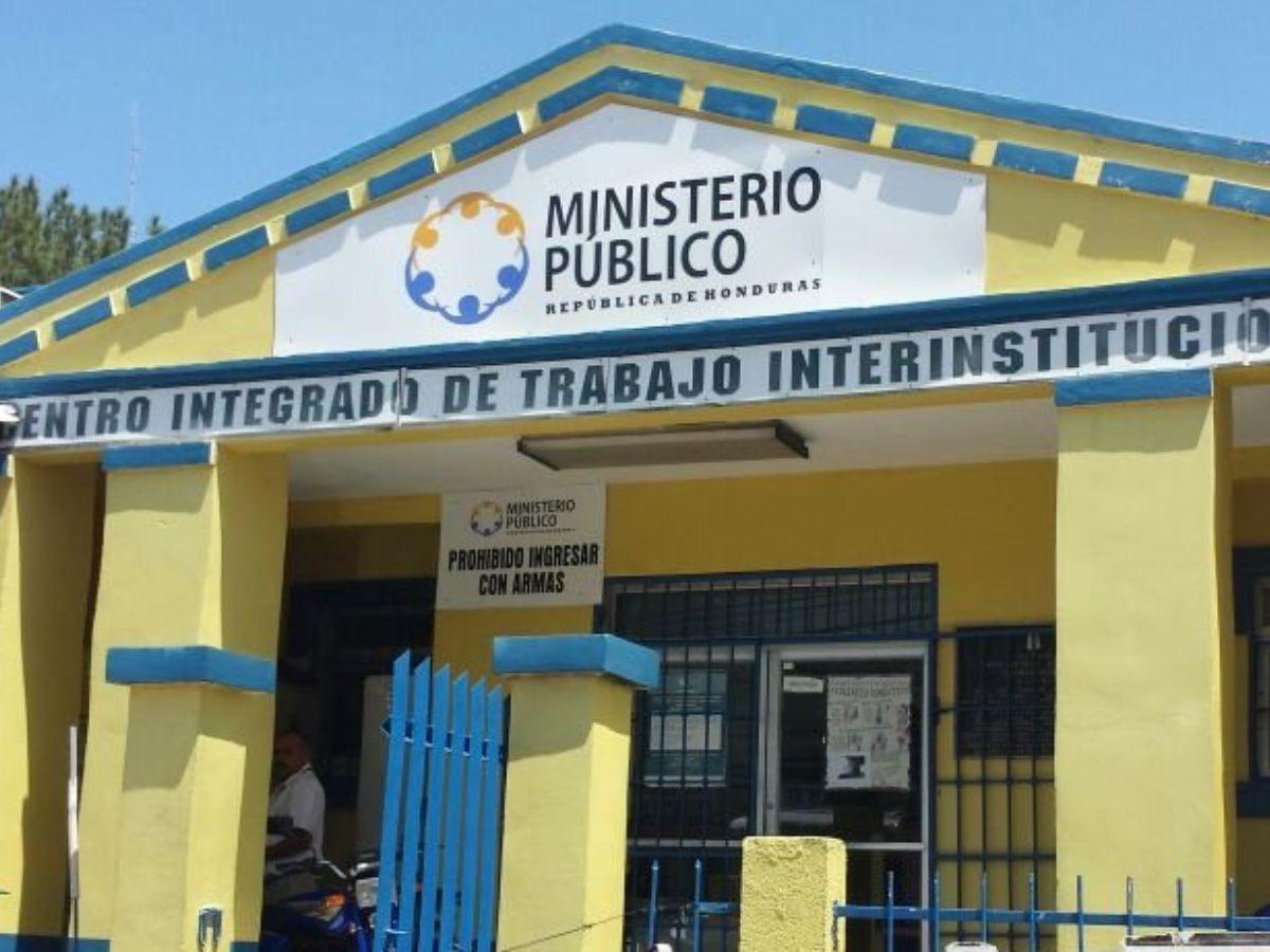 Orden de captura contra fiscal por abusar de joven que estaba detenida en La Ceiba