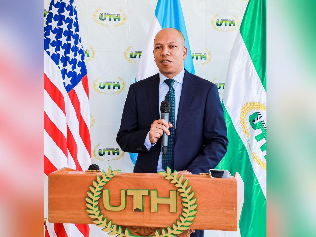 USAID, UTH y COURSERA lanzan el innovador proyecto PROGRÁMATE