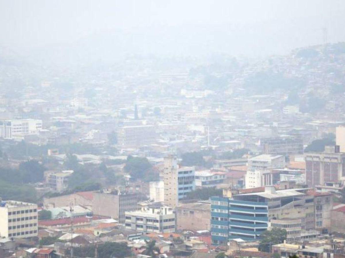 ¿Qué es lo que inhalan los hondureños por la contaminación en el aire?