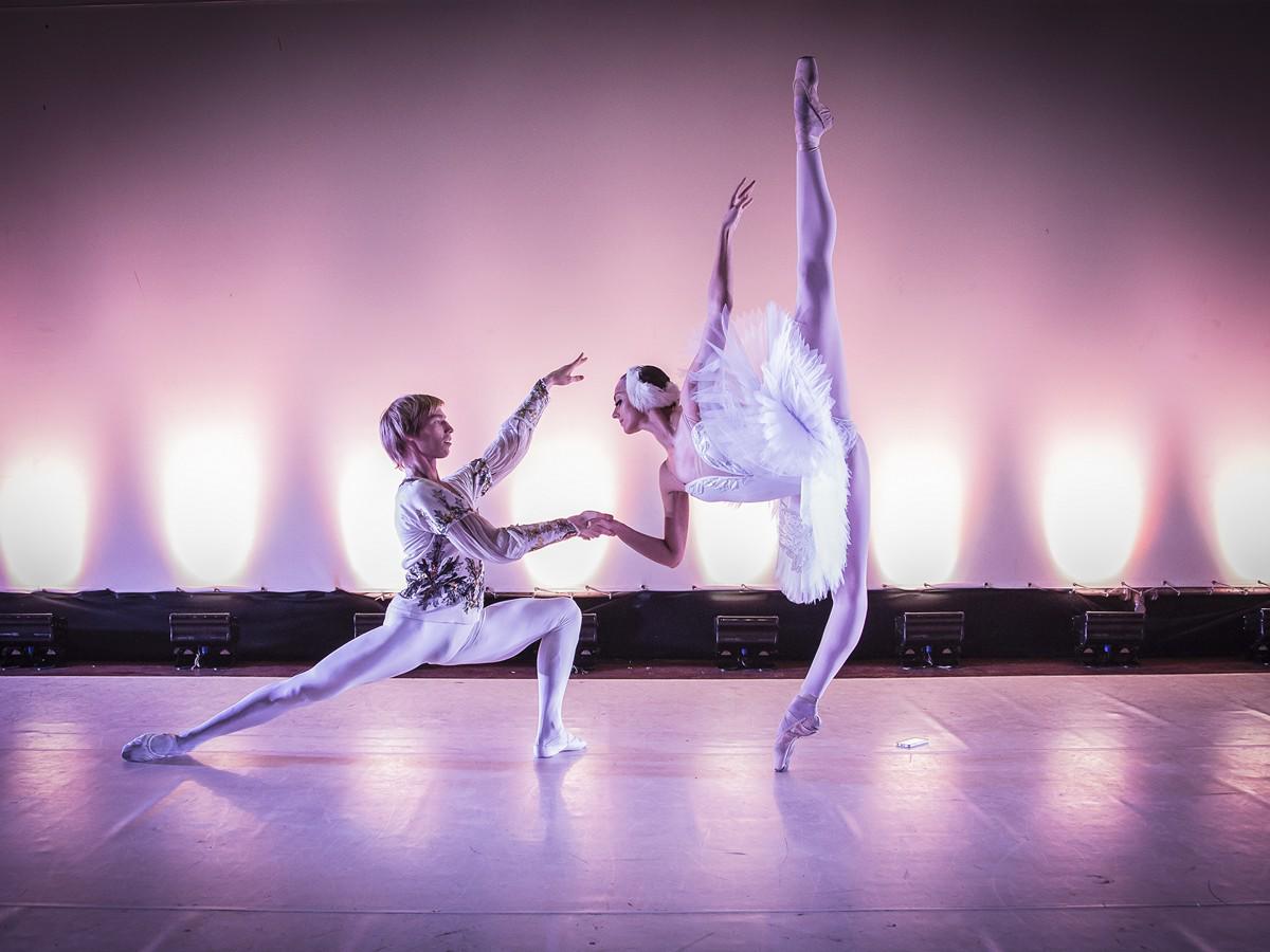 Ballet Internacional presenta el clásico atemporal “El Lago de los Cisnes” en el Teatro Nacional de Tegucigalpa