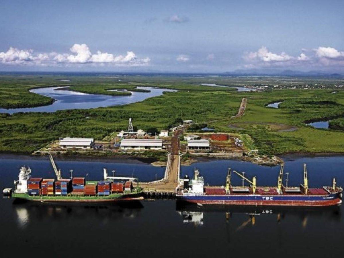 El tráfico de barcos por el Henecán experimenta un aumento del 10.60%