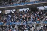 Fans del París F.C. en el Stade Charléty, donde la asistencia ha aumentado un tercio gracias a una nueva iniciativa.