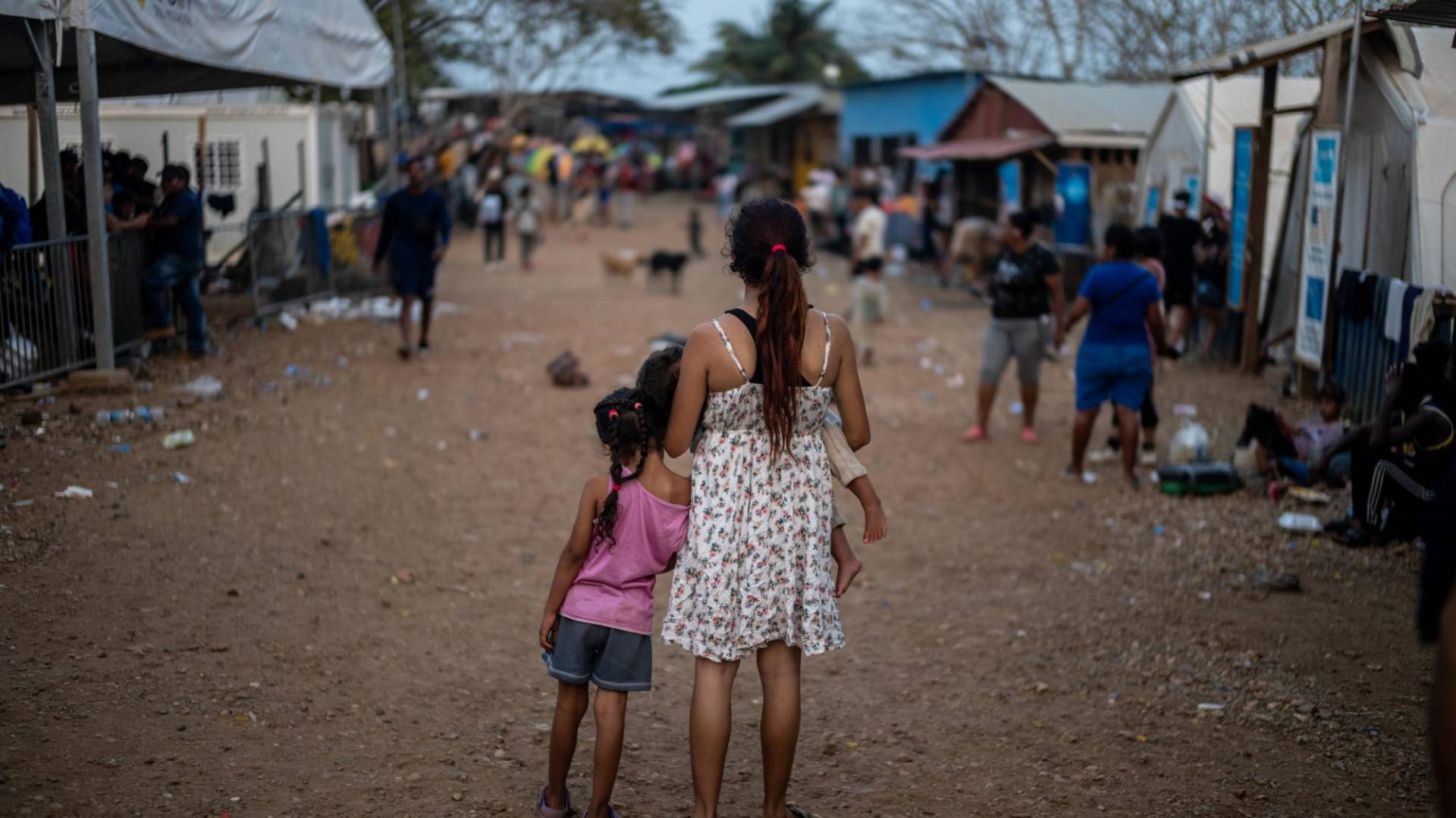 $!Una mujer de Venezuela que dijo haber sido víctima de violencia sexual en el lado panameño del Tapón del Darién. (Federico Rios para The New York Times)