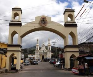 La Aldea de Suyapa se convierte en el epicentro de la fe y devoción.Foto: Marvin Salgado/EL HERALDO