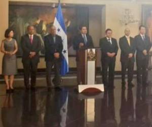 El presidente de Honduras anunció la captura de sospechosos de lavado de activos.