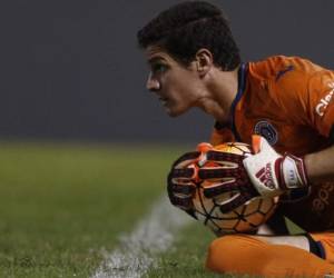 Con Olimpia hay una rivalidad sana, es una guerra futbolística dentro del terreno de juego”.