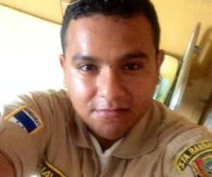 Ell joven Gustavo Navarro, oficial del Cuerpo de Bomberos de Santa Bárbara perdió la vida de manera violenta.