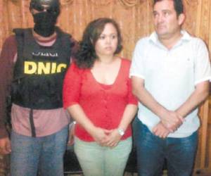 Los esposos Ventura Díaz y Elizabeth Alvarado fueron capturados anoche por las autoridades policiales.