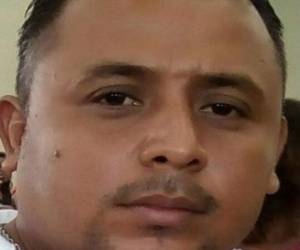 Autoridades buscan el paradero de Hugo Daniel Cruz, acusado de asesinar a su pareja.