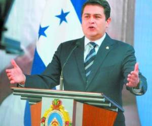 El presidente Juan Orlando Hernández pidió a la oposición apoyar la permanencia de la PMOP.