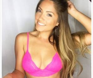 Jessica Burciaga es conocida como 'la doble' de Jennifer López.