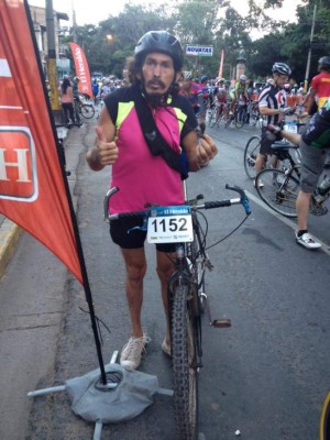 ‪Las mejores fotos de la #‎4tavueltaciclistica del Heraldo