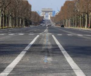 La nueva ordenanza es que el confinamiento cese hasta el 15 de abril. Foto: AP