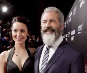 Con Rosalind Ross tuvo al bebé Lars Gerard Gibson, que casualmente nació apenas tres días antes de la nominación al Oscar (Foto: AP/ El Heraldo Honduras/ Noticias de Honduras)