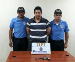 El detenido fue identificarlo como José Luis García Gonzáles, de 33 años.