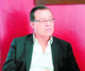 Arístides Mejía fue exministro de la Secretaría de Defensa durante el gobierno de Manuel Zelaya entre 2006 y 2009.