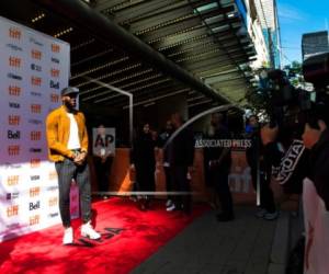 En esta foto del 9 de septiembre del 2017, el productor ejecutivo LeBron James llega al estreno de 'The Carter Effect' en el Festival Internacional de Cine de Toronto, en Toronto, Canadá.