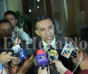 Eduardo Montes durante las conferencias de prensa.