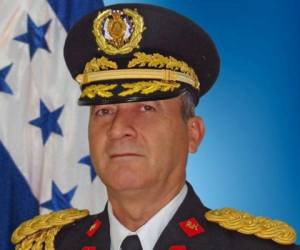 El general de Brigada René Orlando Ponce Fonseca ha recibido por sus méritos condecoraciones y distinciones. (Foto: El Heraldo Honduras/ Noticias Honduras hoy)