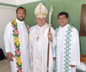 En 2013, también en Veracruz, dos padres católicos murieron a golpes por parte de un grupo de sujetos que cometieron un robo en el interior de la iglesia del municipio de Ixhuatlán de Madero.
