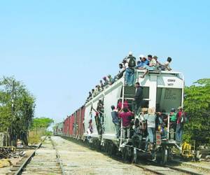 Los solicitantes son personas que fueron víctimas de violencia o que se cayeron cuando iban en el tren.