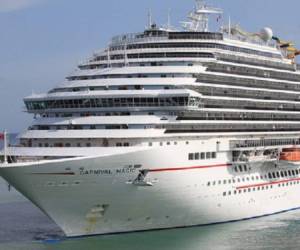 El Carnival Magic estuvo en Roatán, Honduras.