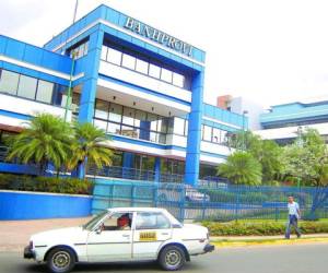 Fachada del edificio de Banhprovi.