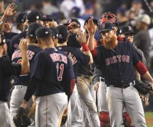 Los Red Sox's celebran su gane. Foto AFp