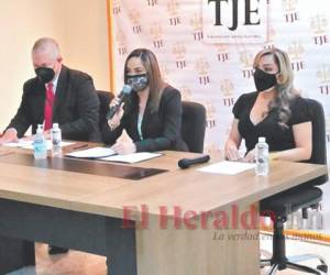 En las últimas semanas los magistrados del TJE están trabajando en recuentos jurisdiccionales en 77 mesas electorales solicitados por medio de recursos de apelación. Foto: El Heraldo