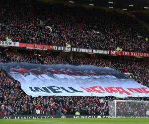 'Cuando la Premier League te paga 120 millones de libras (134 millones de euros) por dar patadas al balón, puedes jugar en un estadio vacío si lo necesitas', analiza el profesor de la universidad de Sheffield Hallam. (Foto: Sopitas)